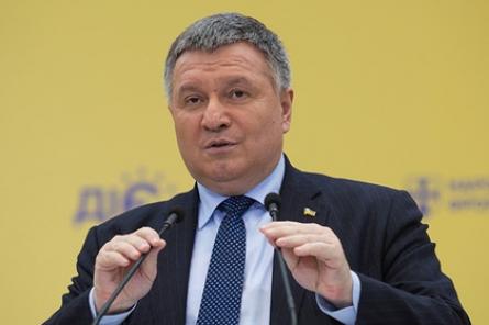 Глава МВД Украины назвал причину ссоры с Порошенко (ВИДЕО)