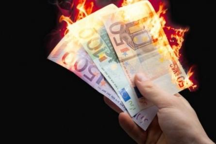 Вклады в банках Латвии рухнули на 2,4 млрд евро