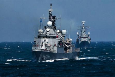 Россия строго ответит на усиление НАТО в Черном море