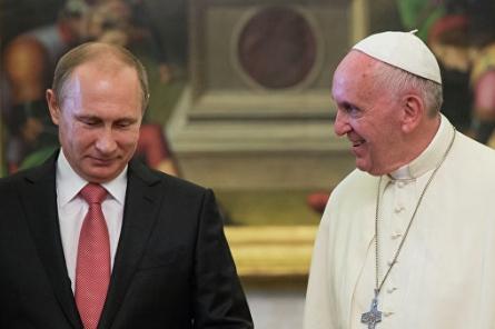 Путин в третий раз встретился с папой римским. И опять опоздал