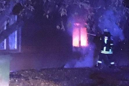 Из горящего дома в Риге спасены девять человек, двое пострадали
