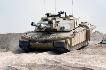 В Эстонию прибыли 18 британских танков Challenger