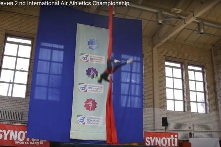 Разбившаяся в Риге российская гимнастка рассказала о своем состоянии (ВИДЕО)