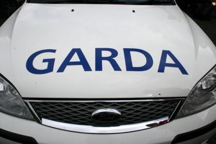Латвиец в Ирландии пытался бежать с места ДТП и едва не убил полицейского