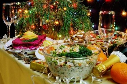 Русским дали советы по правильному питанию в новогоднюю ночь