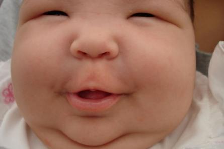 До 195 кг! Латвийские дети все чаще страдают ожирением