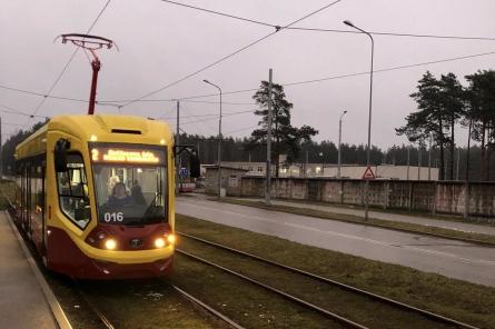 В Даугавпилсе за опоздание трамвая оштрафовали на 400 тысяч евро