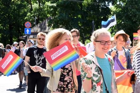 «Лишить их денег!» Призвали бойкотировать Латвию из-за гомофобии