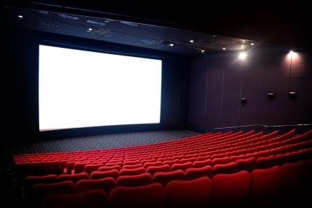 ЧС в Латвии: будут ли работать кинотеатры?