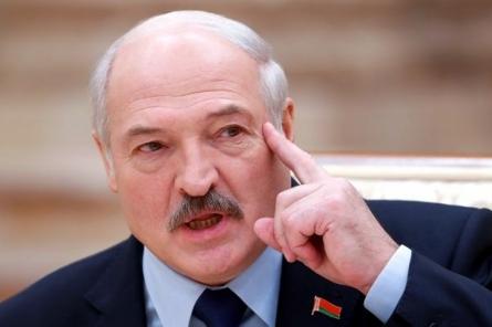 Лукашенко: Россия уже просит у нас продукты, им еды не хватает! Устроили психоз