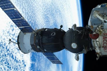 Роскосмос впервые отвез американца на орбиту без помои украинцев