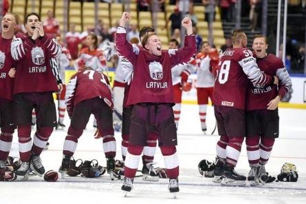 Сборная Латвии по хоккею впервые стала чемпионом мира