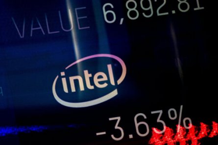 Хакеры опубликовали 20 ГБ исходного кода и закрытых документов Intel