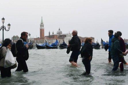 Ученые предлагают не спасать Венецию от затопления