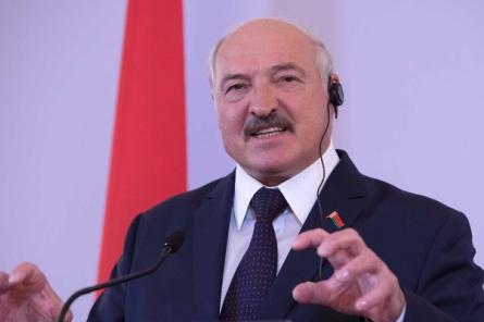 Эксперт: Лукашенко испугался военной операции Запада против Белоруссии
