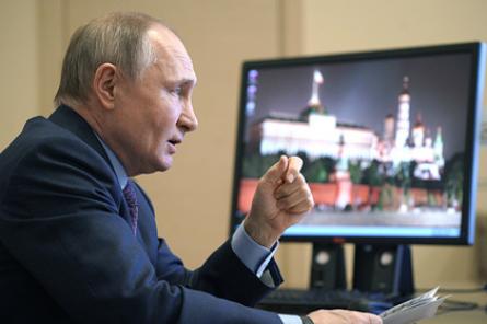 СМИ: Путин привился от коронавируса
