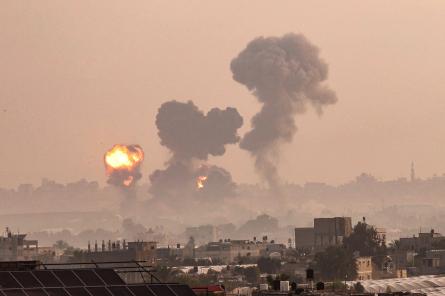Израиль под огнем: в стране начали открывать бомбоубежища
