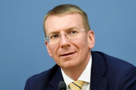Ринкевич примет в Латвии министра иностранных дел Японии