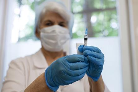 Эпидемиолог грубо обозвала непривитых инкубаторами для коронавируса