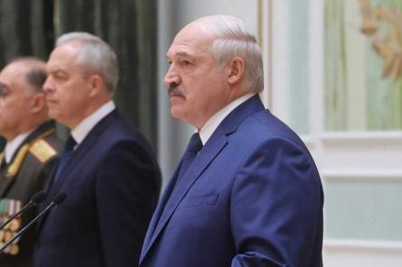 СМИ: Лукашенко опасается начала войны в Белоруссии