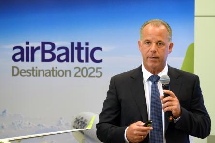 «airBaltic» опять просит у Латвии денег