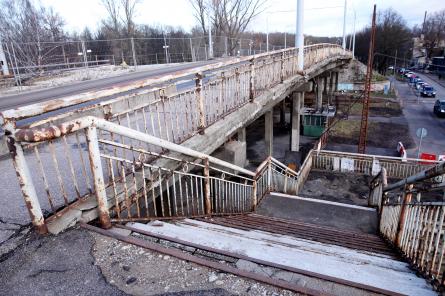 Начинаются работы по демонтажу конструкций Брасского моста