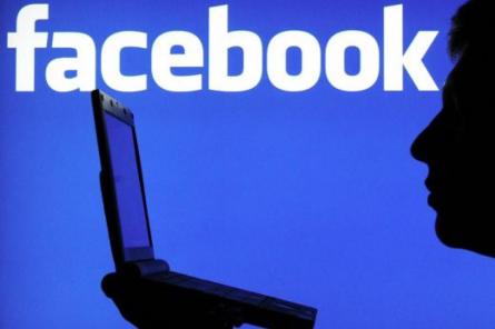 Власти США назвали истинную причину сбоя в работе Facebook