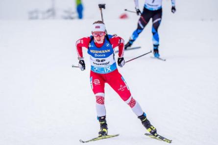 Шестёрка латвийских биатлонистов выходит на лыжню