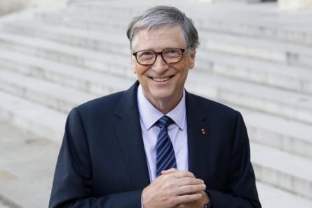 Билла Гейтса обвинили в домогательствах