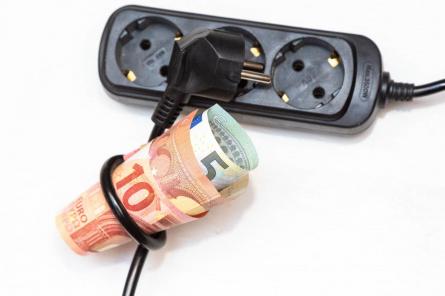 Эстония: счета свыше тысячи евро получили клиенты всех продавцов электроэнергии