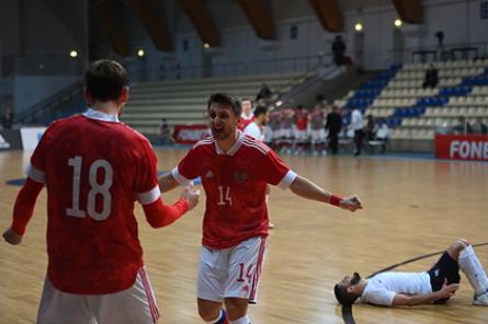 Россия сыграет со сборной Украины в полуфинале чемпионата Европы по мини-футболу