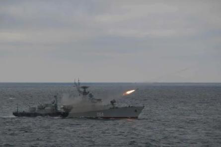 Шок: Турция отказалась закрыть черноморские проливы для военных кораблей России