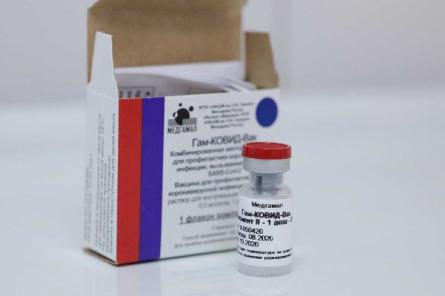 В ЕС заморозили процедуру допуска российской вакцины «Спутник V»