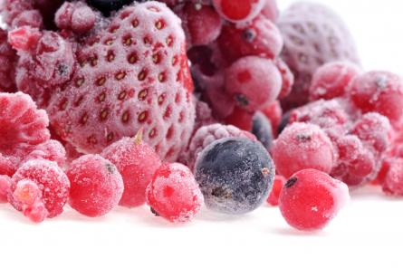 Сохраняются ли витамины в ягодах и фруктах при заморозке?