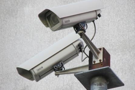 Рига покупает новые камеры видеонаблюдения; одна штука – 15 000 евро