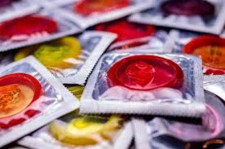 Оплачиваемая государством контрацепция все еще лишь на бумаге