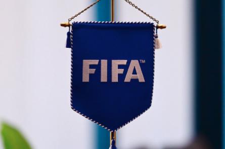 Суд Швейцарии оправдал бывших президентов ФИФА и УЕФА Блаттера и Платини
