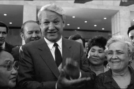 «Спец по унитазам»: как Ельцин называл свою жену