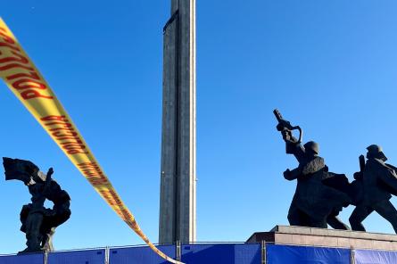 Памятник «Освободителям» взорвут 23 августа? Мэр прокомментировал слухи