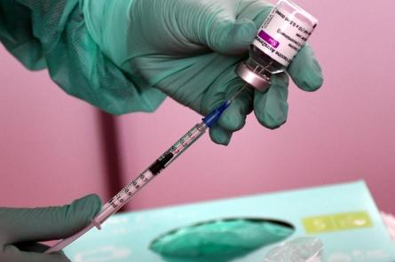 ЦПКЗ бьет тревогу: число ковид-пациентов растет, вакцинация – почти на нуле