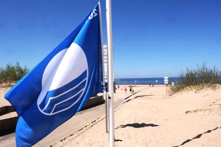 Латвийским пляжам вручат Синие флаги