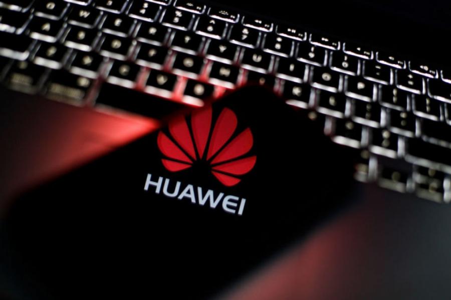 США обвинили Huawei в банковском мошенничестве и краже технологий