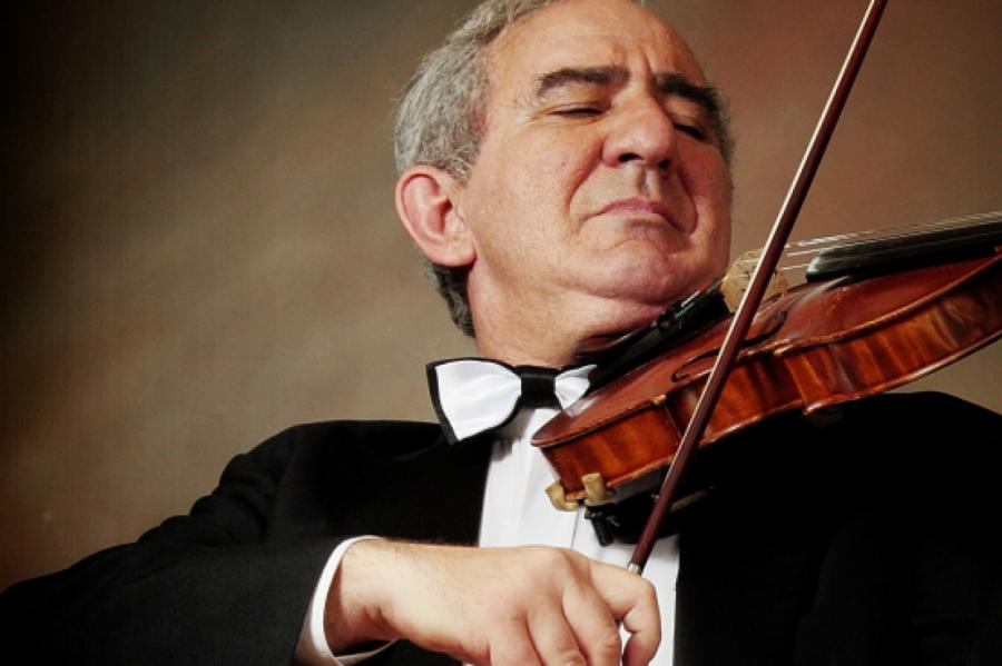 Михаил Казиник приглашает на уникальный концерт-лекцию «Торжество скрипки»