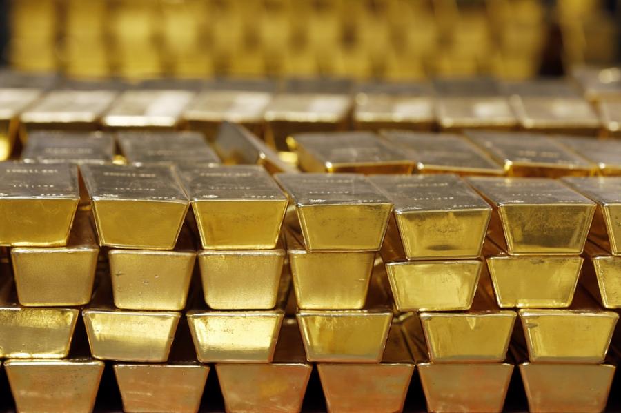 Кремль вывозит из Венесуэлы все золото