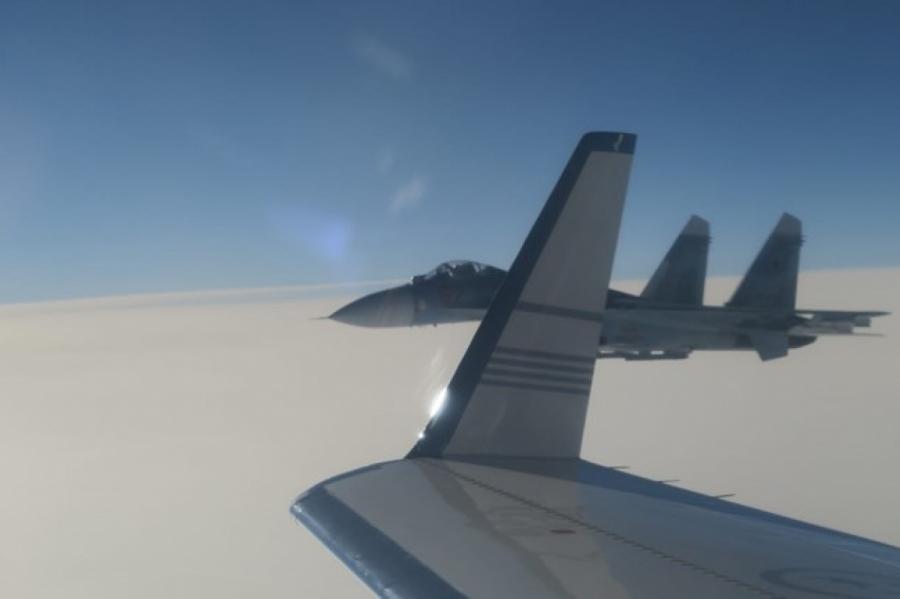 Стокгольм назвал перехват шведского самолета российским Су-27 провокацией