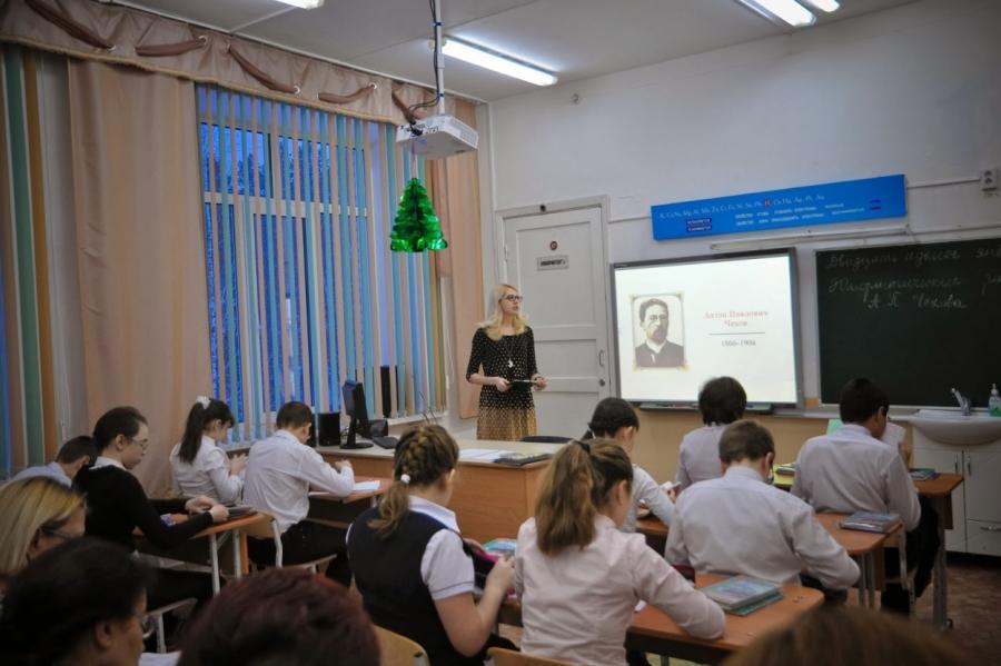 Как возродить русскую школу в Латвии?