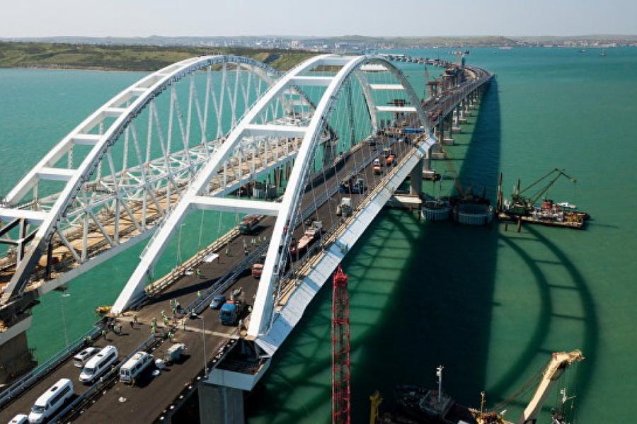 Латвия объявила Крымский мост угрозой для Европы