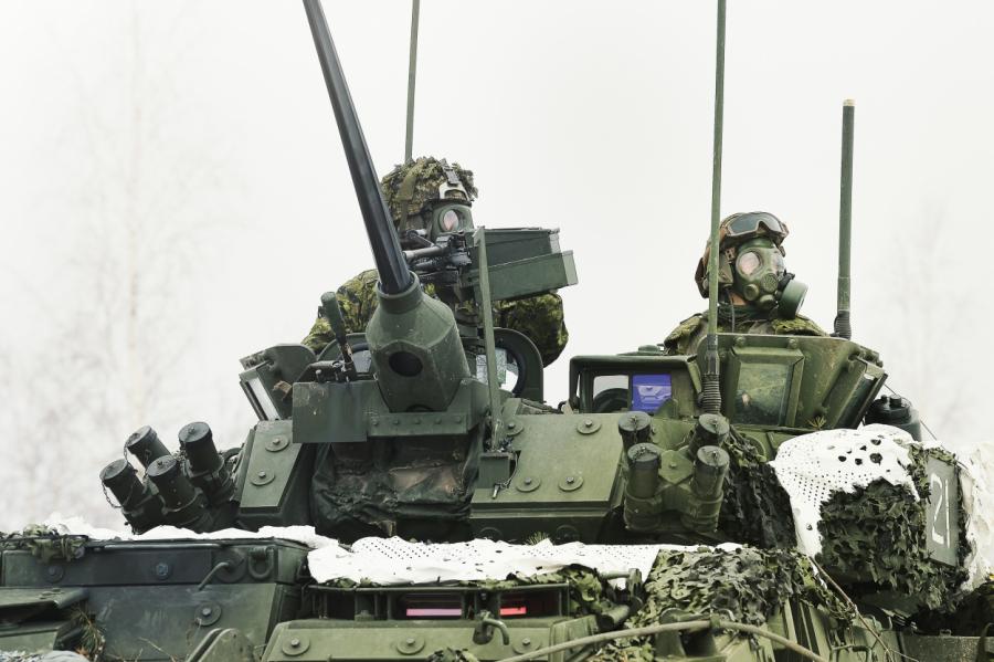 Публицист: чем больше в Латвии будет НАТО, тем скорее она станет целью войны
