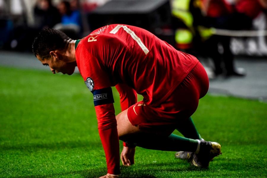 Роналду получил травму в матче против Сербии