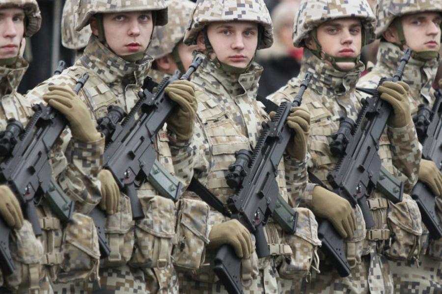 НВС планирует увеличить число военнослужащих на базе в Адажи